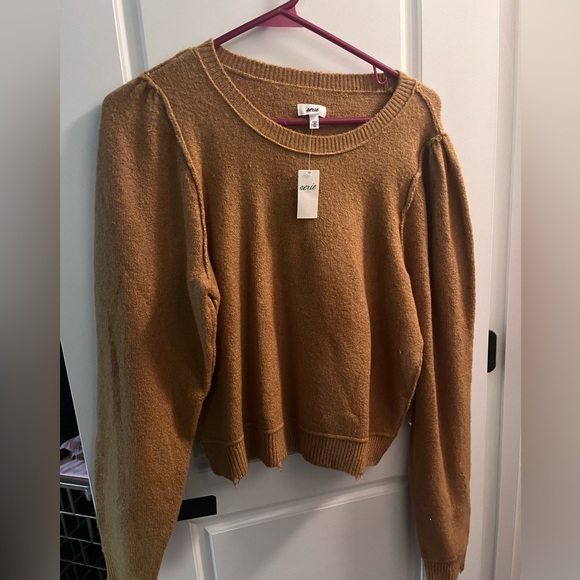 NWT sweater - Picture 1 of 4